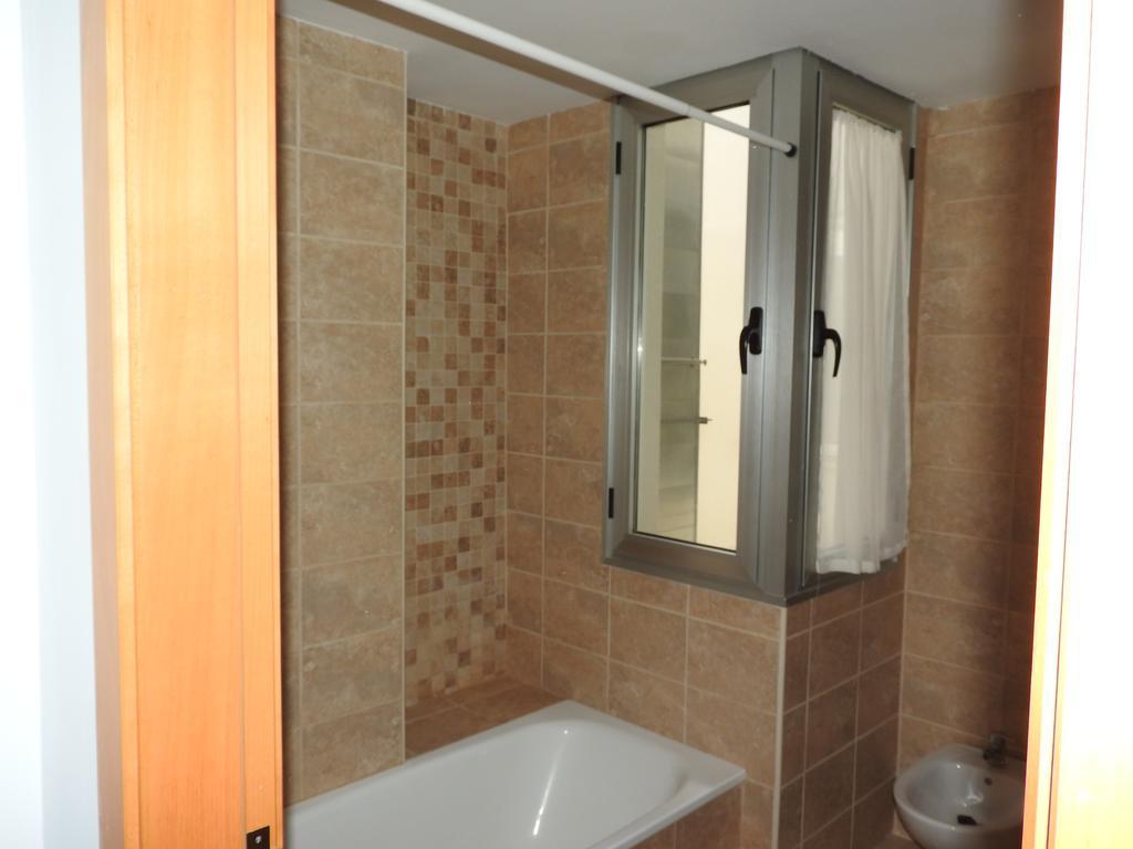 Apartamentos Borba 그라나딜라데아보나 외부 사진