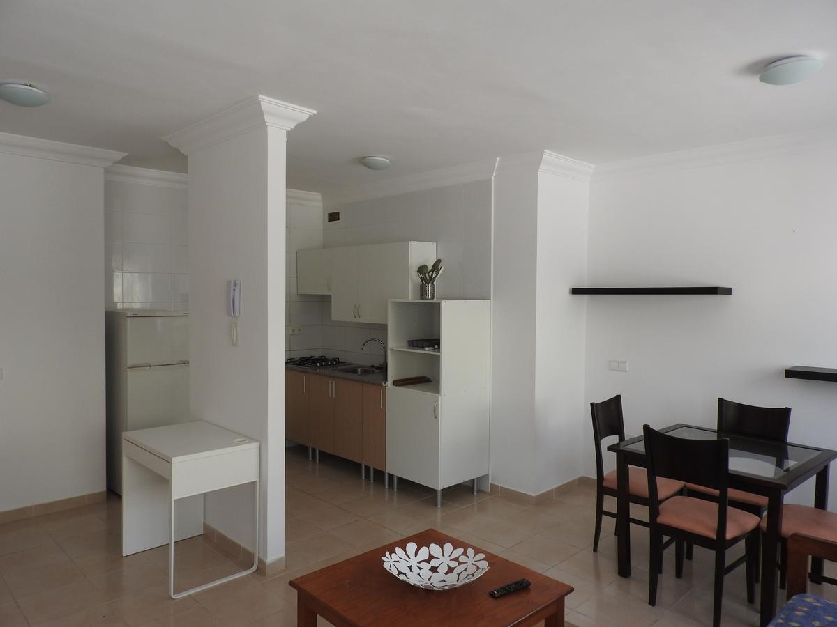 Apartamentos Borba 그라나딜라데아보나 외부 사진