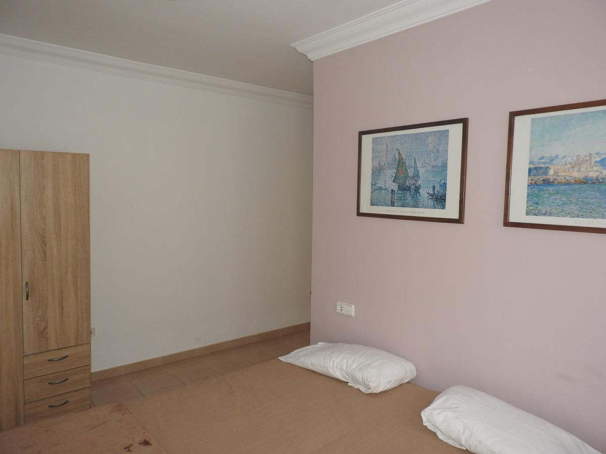 Apartamentos Borba 그라나딜라데아보나 외부 사진